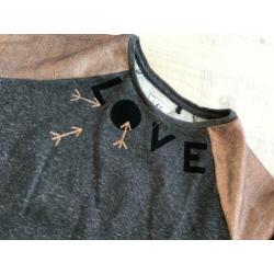 Als NIEUW: sweater van IKKS mt 152