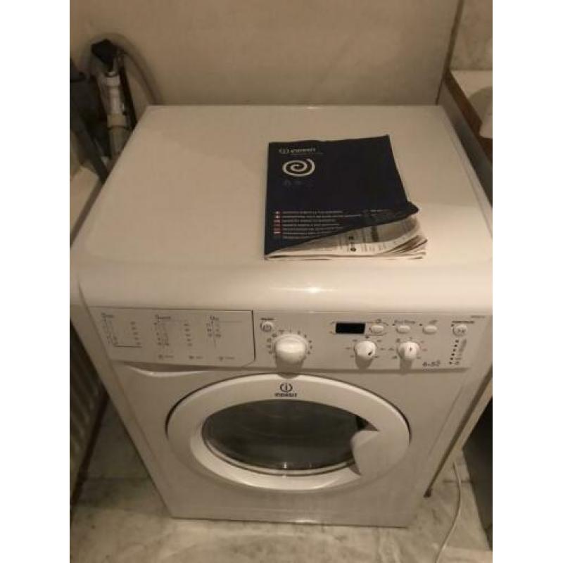 Indesit wasmachine/droger IWDD6145