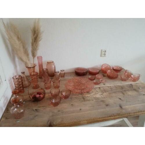Roze vintage persglas servies zet