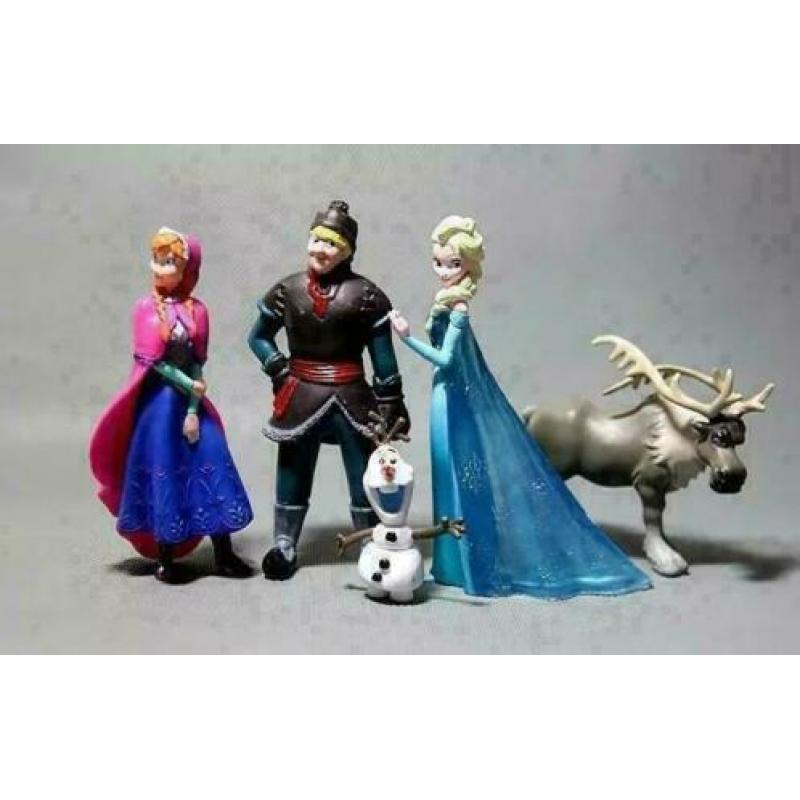 Disney Frozen 2 set van 5 figuren nieuw gratis verzending