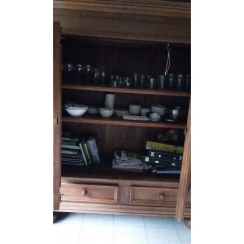 Buffet kast, oud eiken