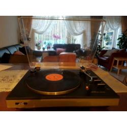 Te koop vintage jvc platenspeler