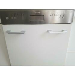 SMEG inbouw vaatwasser zgan, ivm nieuwe keuken