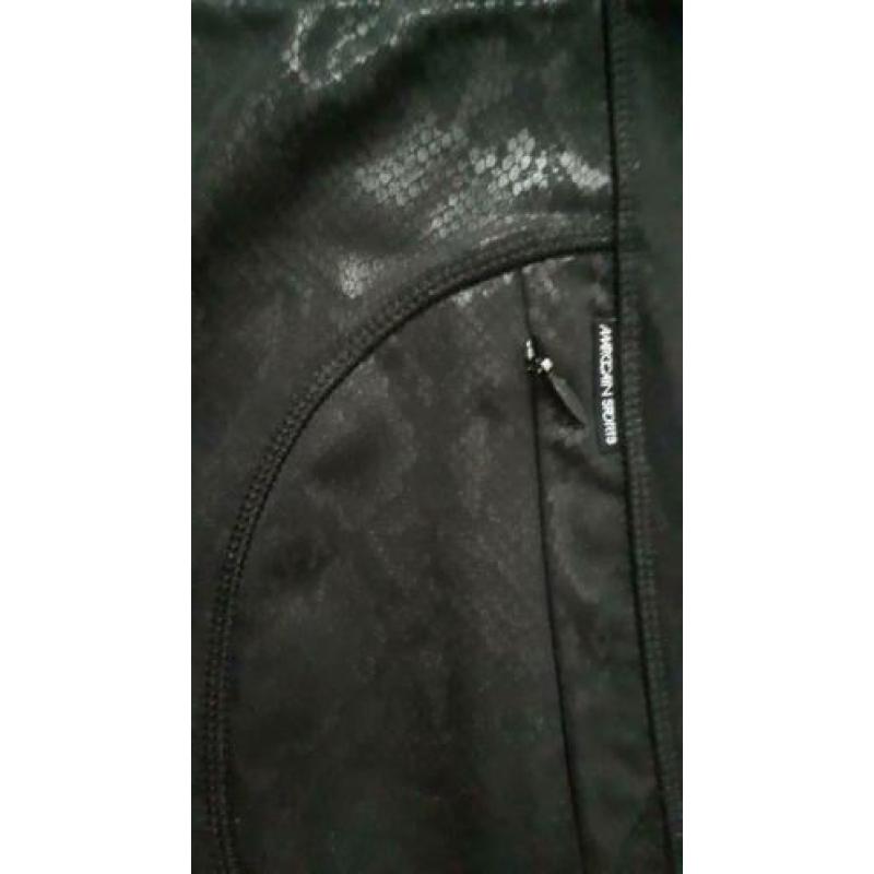 Mooie legging van Marccain maat S/M zwart