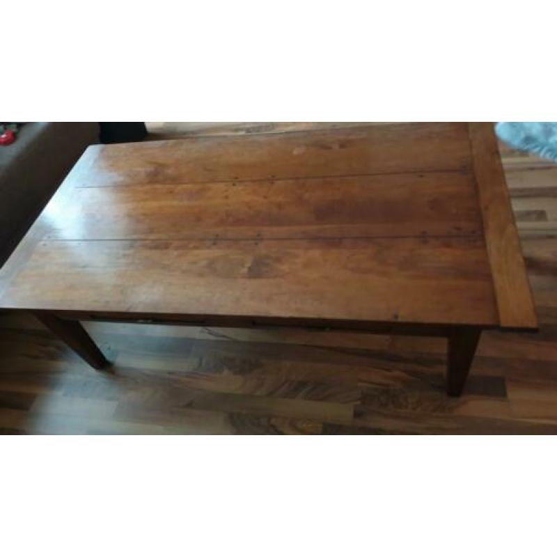 Izgst (gelakt)teak salontafel 140x75