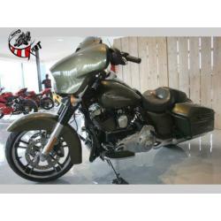 HARLEY DAVIDSON FLHX Street Glide 103 Ci (bj 2016)