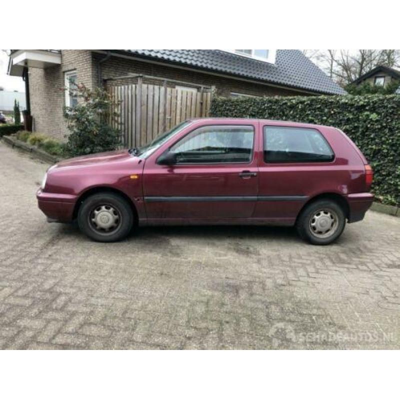 Volkswagen Golf CL 55KW (bj 1997)
