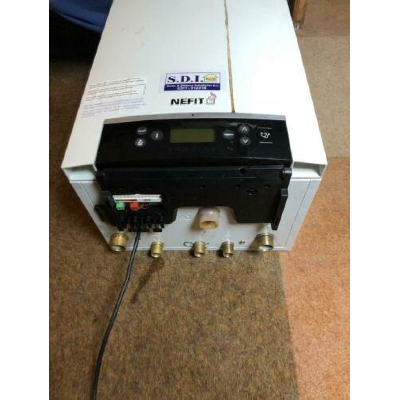 Hoog rendement Nefit Proline HRC 24/CW 4 met thermostaat.