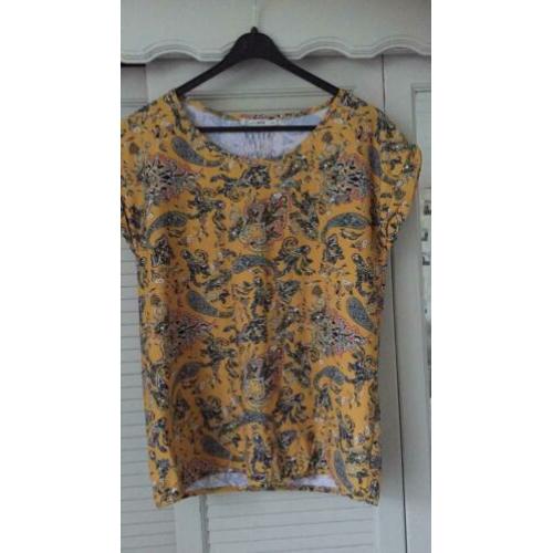 Cadadia top