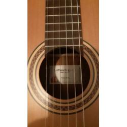 Linkshandige Spaanse gitaar La Mancha Rubi CM -L