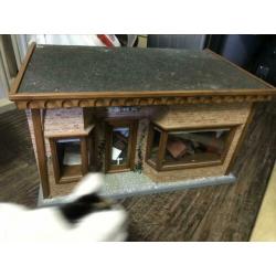 Poppenhuis schaal 1:12