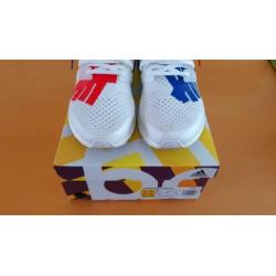 Adidas Ultra Boost 1.0 Undefeated maat 46 2/3 us12 yeezy