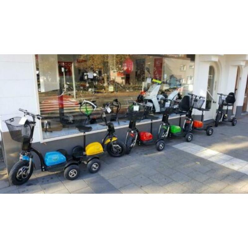 Peugeot V-Clic Snorscooter bij ;Scooterforyou, Zwolle