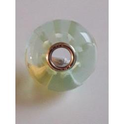 trollbeads licht groene streep