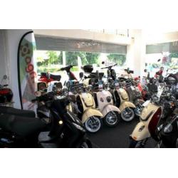 Peugeot V-Clic Snorscooter bij ;Scooterforyou, Zwolle