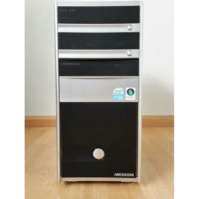 Desktop MEDION 4488 PC MT 7
