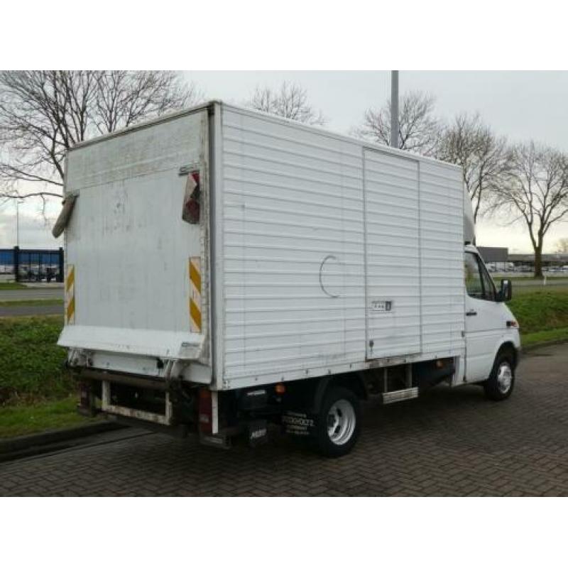 MERCEDES-BENZ 416 cdi