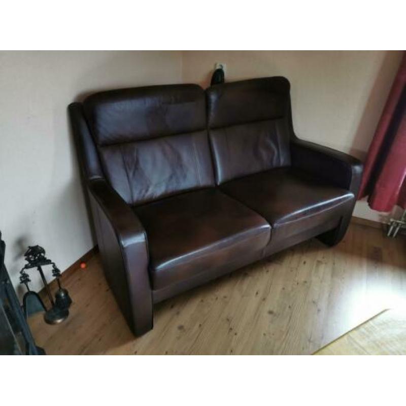 Leren bankstel en 2 fauteuils.