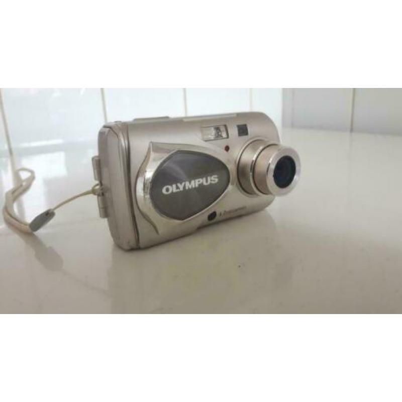 Olympus mju 410 Digital met cameratas. Ideaal voor beginners