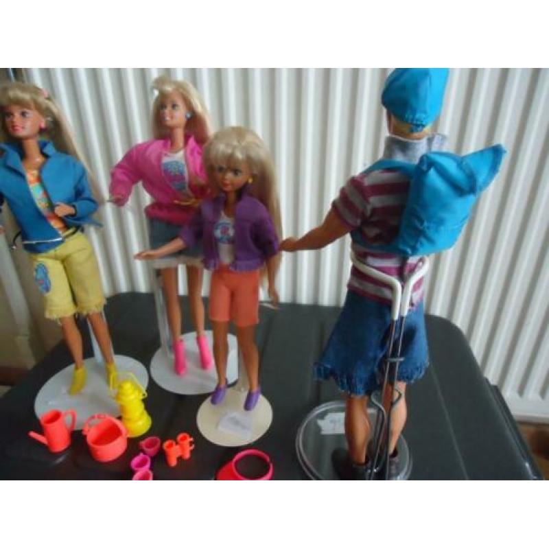 Barbie gaat met haar vrienden kamperen 1994