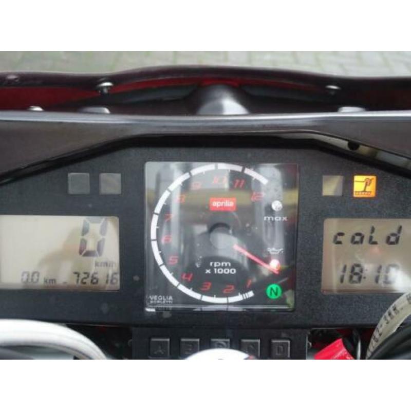Aprilia RSV 1000 TUONO (bj 2003)