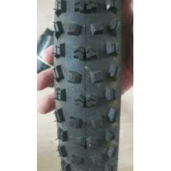2x Continental Mountain King banden 26 x 2.40 (60-559)
