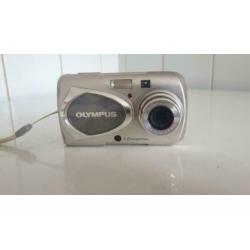 Olympus mju 410 Digital met cameratas. Ideaal voor beginners