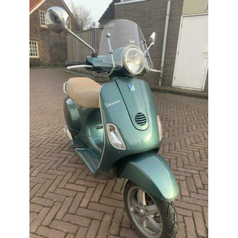 Vespa piagio lx50