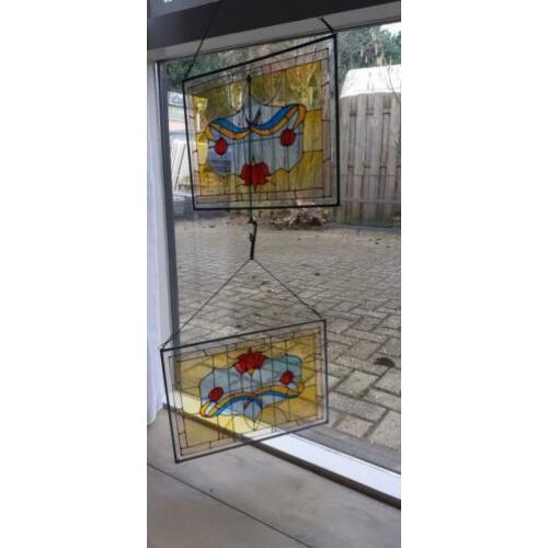 2 stuks losse delen glas in lood rozen