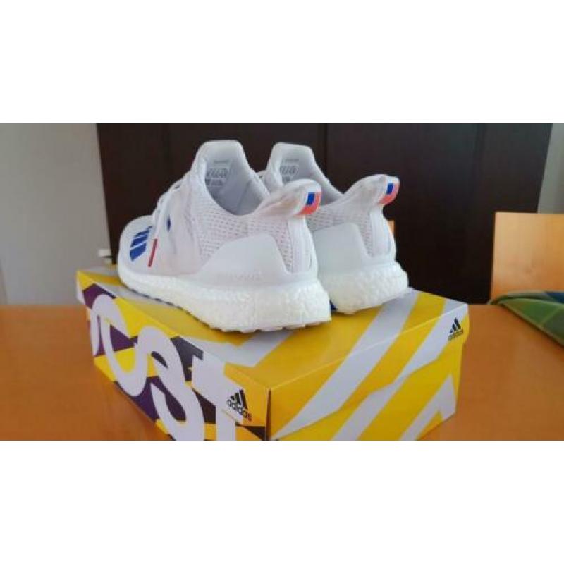 Adidas Ultra Boost 1.0 Undefeated maat 46 2/3 us12 yeezy