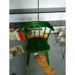 Groene ladekast met klep