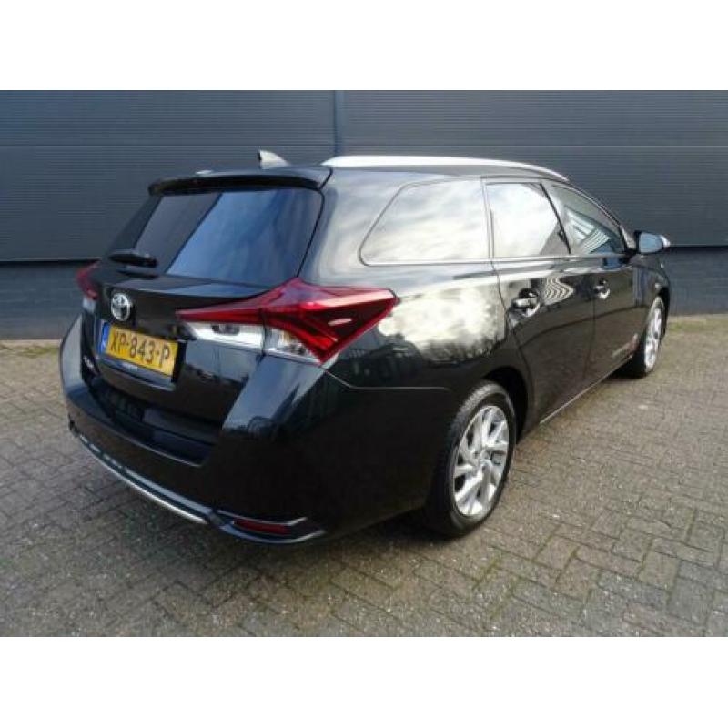 Toyota Auris Touring Sports 1.2 Turbo Energy Plus | Navigati