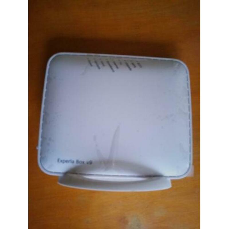 Experia box V9