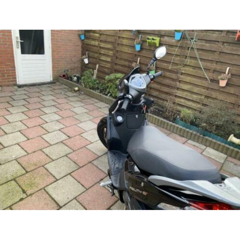 Kymco AGILITY 16+ 50 4T (stuurverwarming)