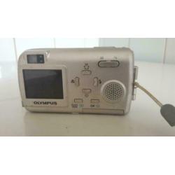 Olympus mju 410 Digital met cameratas. Ideaal voor beginners