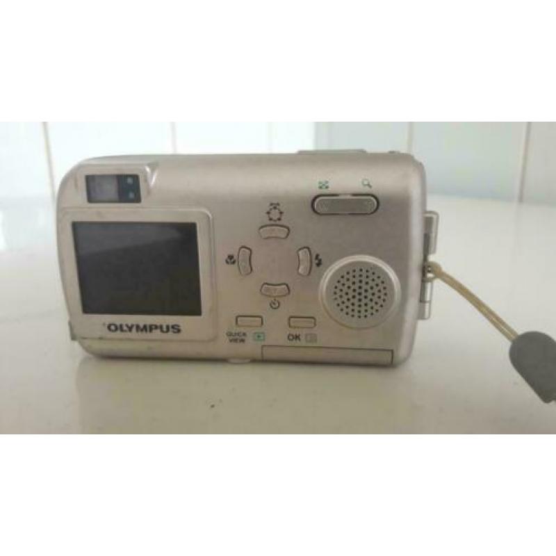 Olympus mju 410 Digital met cameratas. Ideaal voor beginners