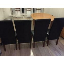 4 stoelen
