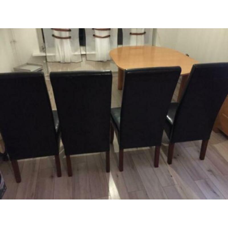 4 stoelen