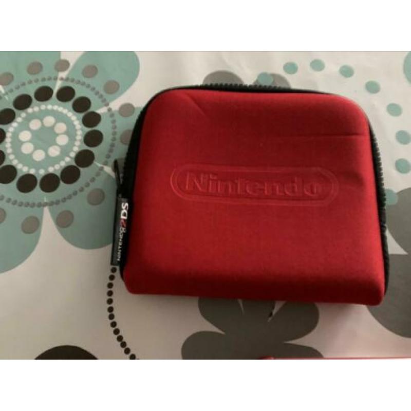 Nintendo 2ds inclusief 9 spellen