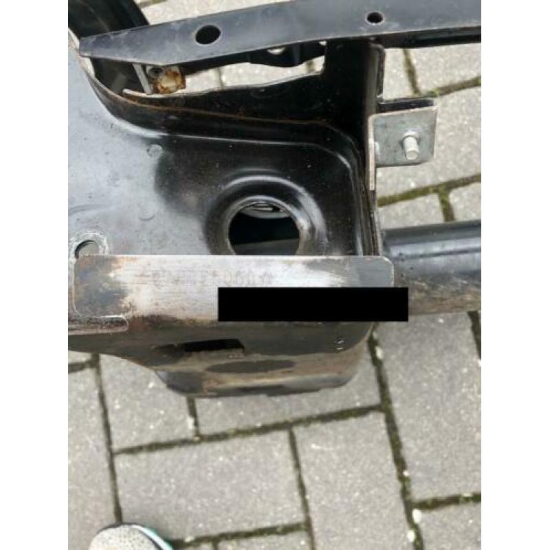 Piaggio zip sp h2o frame MET KENTEKEN brom te koop