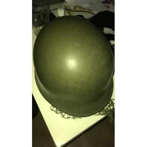 Oorlogs helm ijzer