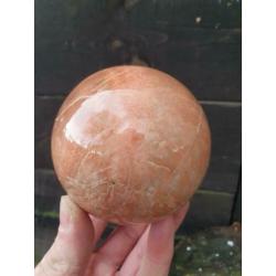 Grote bol van Perzik maansteen 8,9 cm