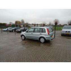 Ford Fusion AIRCO RIJD GOED EXPORT!