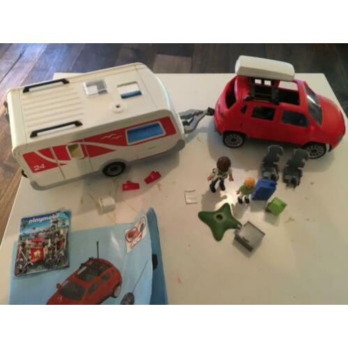 Playmobiel caravan met gezinsauto