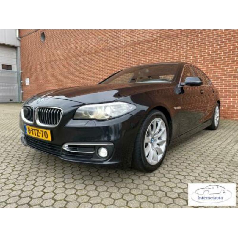 BMW 5-serie 530D High Executive GLZ.SCHFDK, LEER, Bi-Xenon E