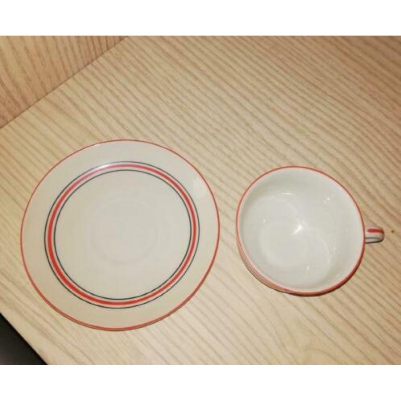 Deens antiek thee servies van porselein.