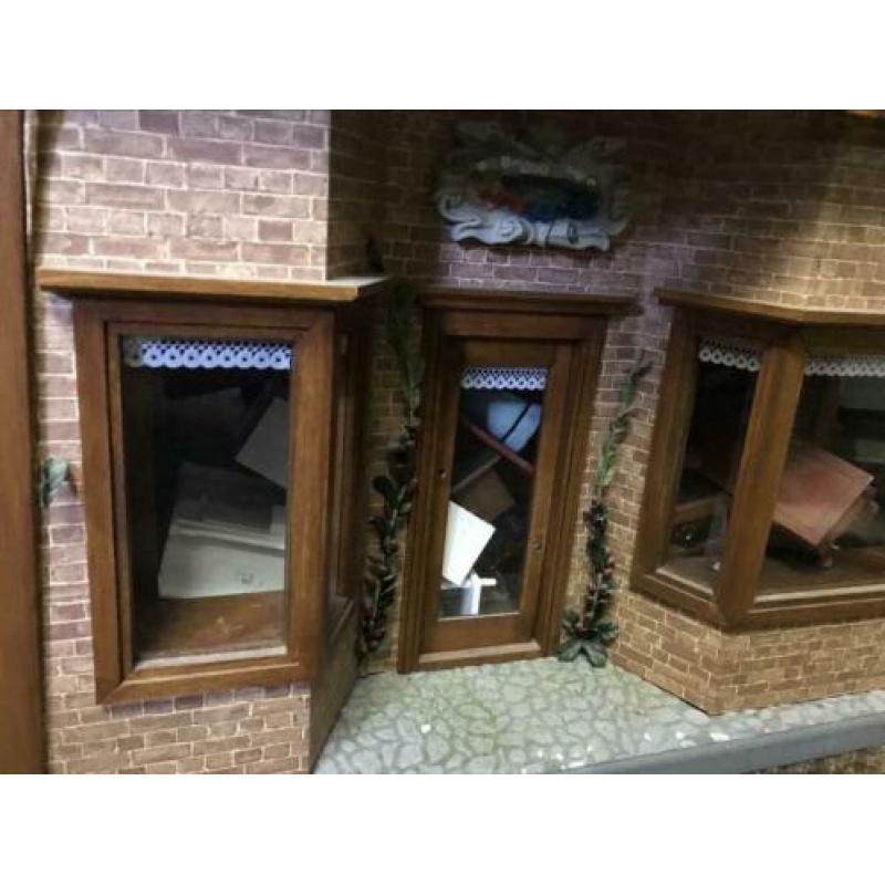 Poppenhuis schaal 1:12