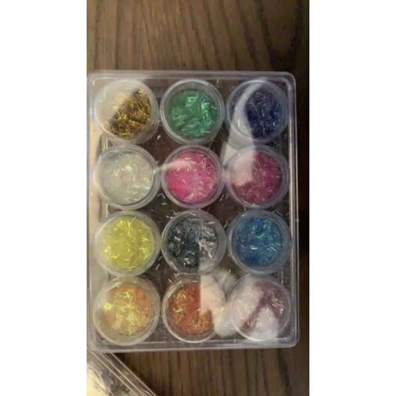Acryl glitters