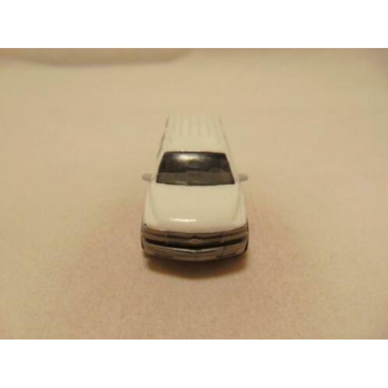 Chevrolet Suburban politie police K9 unit 1:76 Matchbox wit
