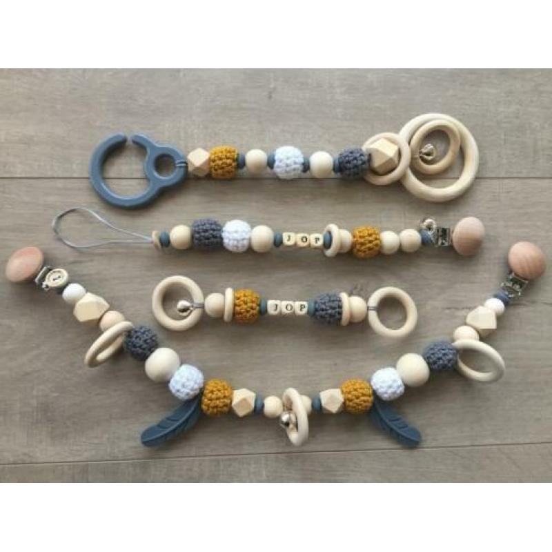 Speenkoord,wagenspanner,bijtring, maxi cosi hanger, met naam